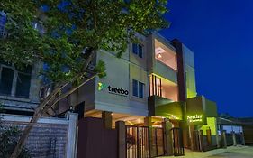 Treebo Nestlay Rooms, Nungambakkam Hotel Chennai 3* India